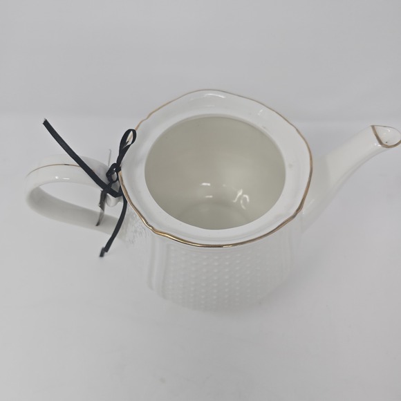 Nicole Miller Teapot With Metallic Gold Trim - Picture 4 of 8